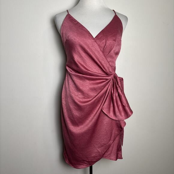 Hello Molly Wrap Dress Size 6 Pink Mini Summer Party Satin Beach Sundress - Picture 1 of 9